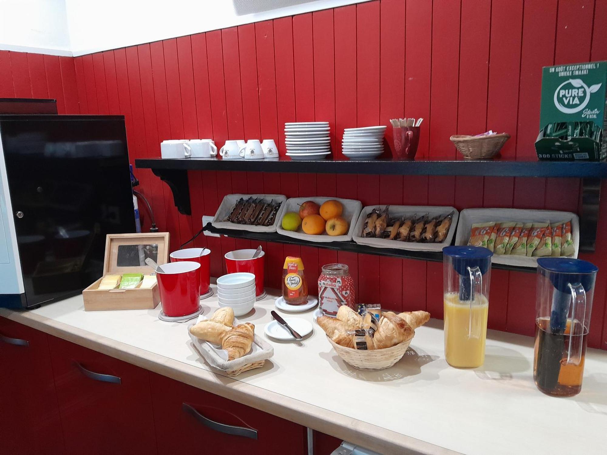 Fasthotel Narbonne Ngoại thất bức ảnh